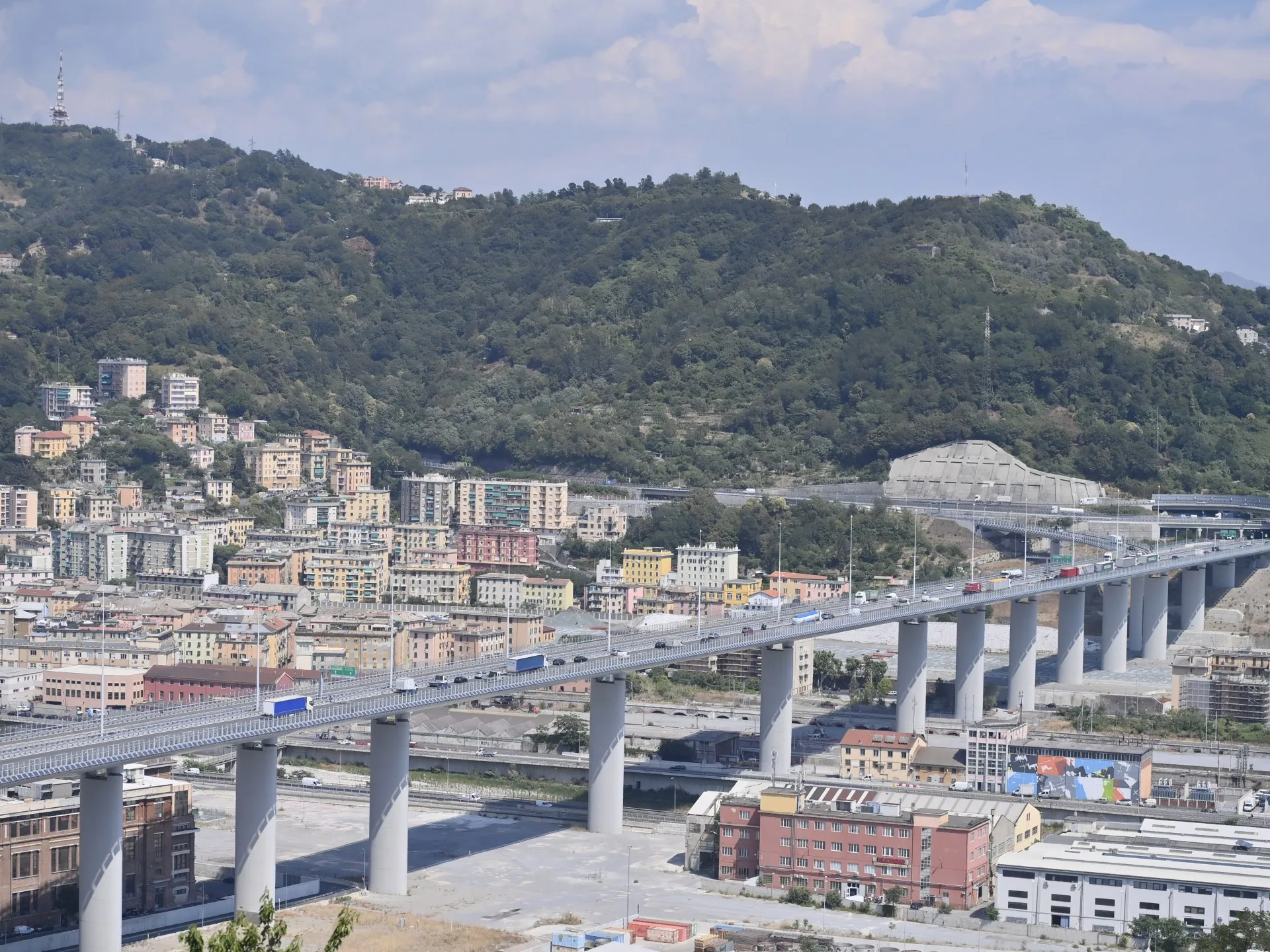 Prăbușirea podului din Genova: unul dintre cele mai mari procese penale din Italia ajunge la verdict