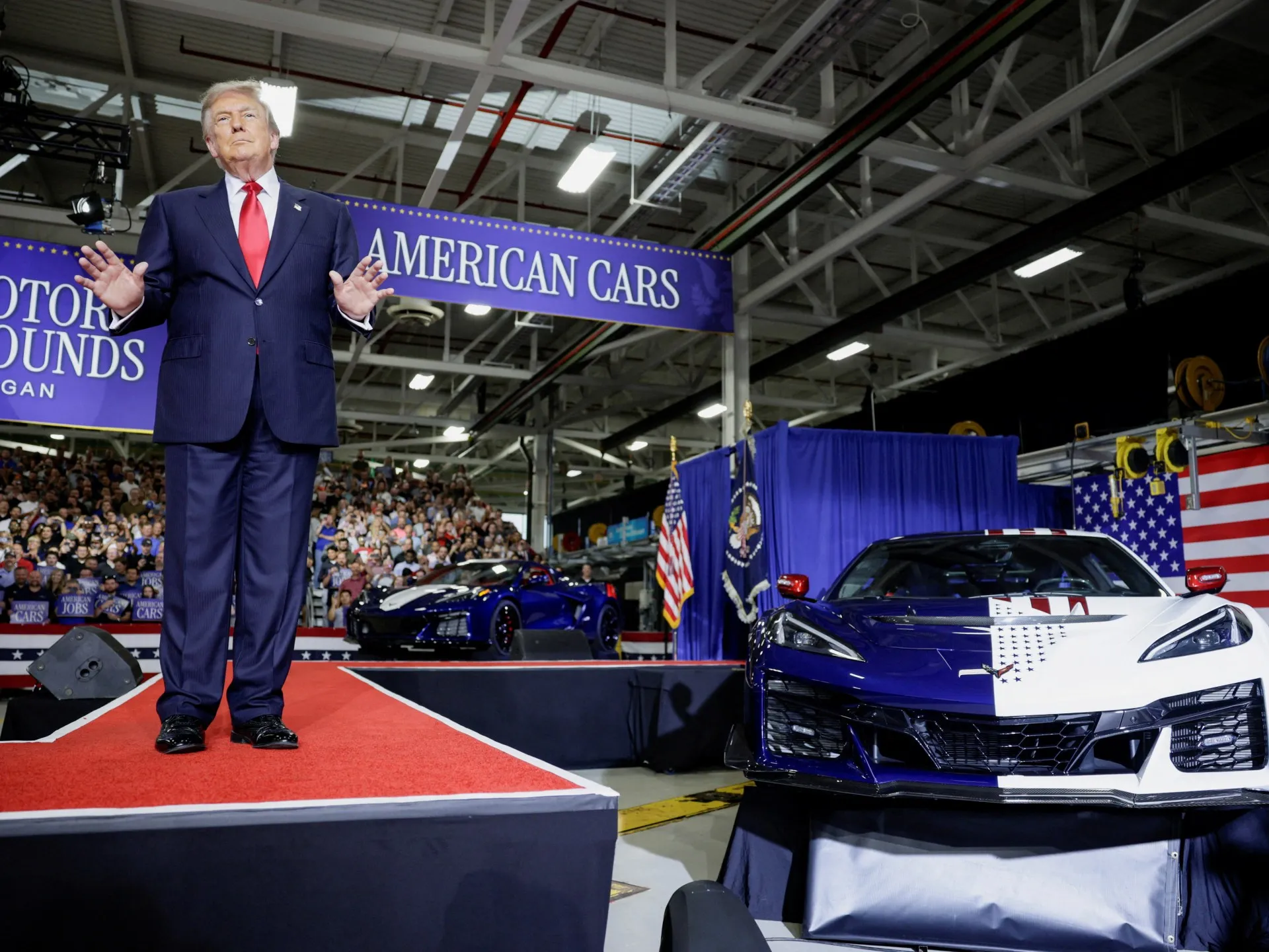 Trump își duce mesajul economic în Michigan, pe fondul scăderii popularității