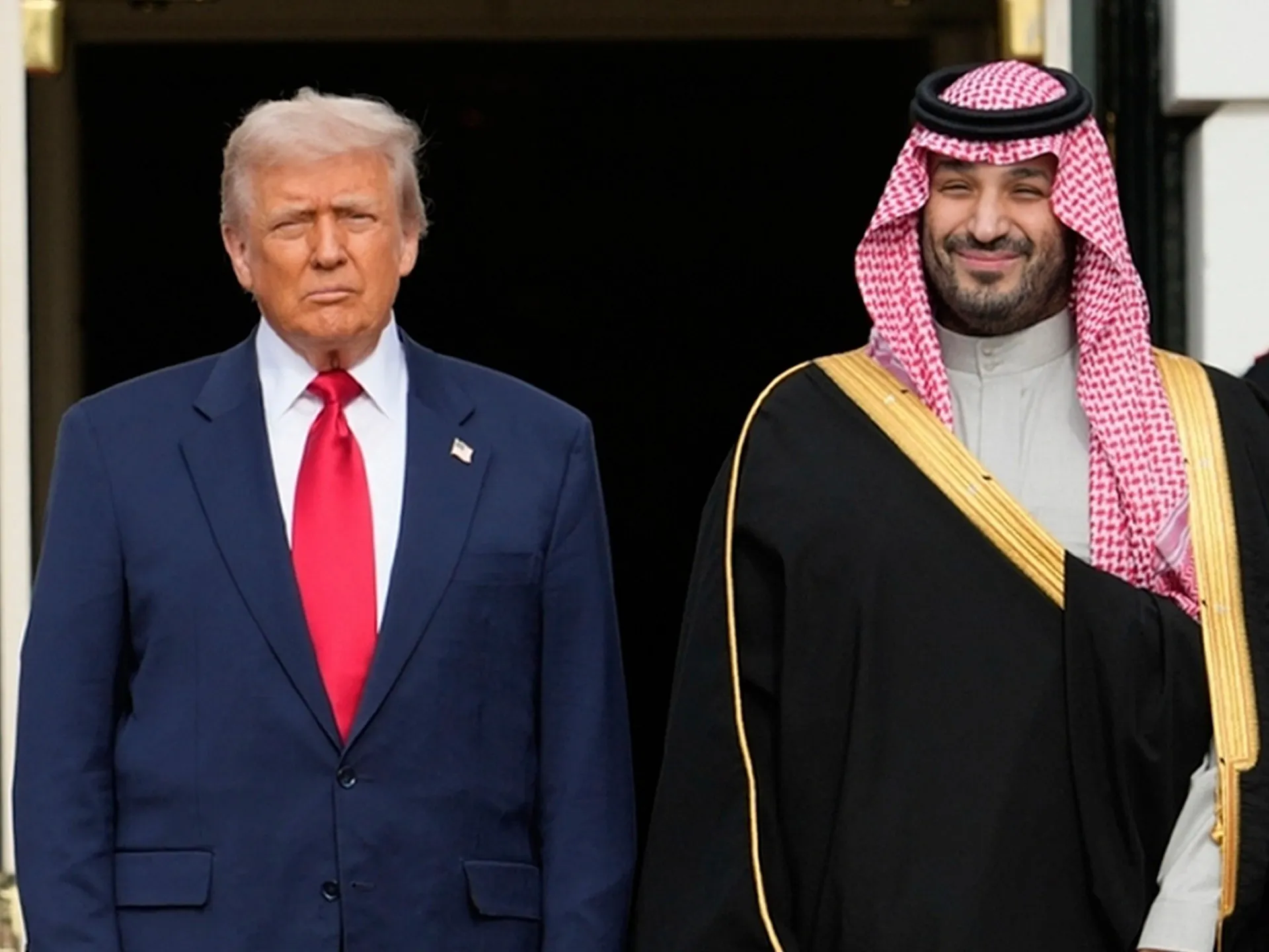 Prințul moștenitor saudit MBS îl îndeamnă pe Trump să prioritizeze dialogul în războiul SUA-Iran