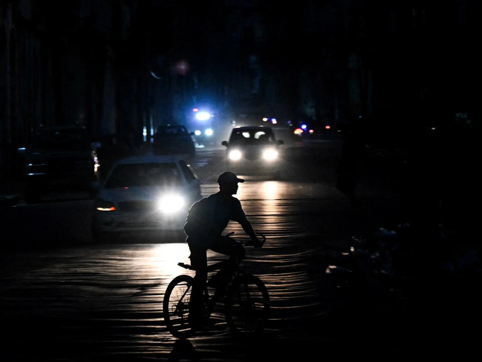 Colapsul rețelei electrice din Cuba: o criză energetică fără precedent