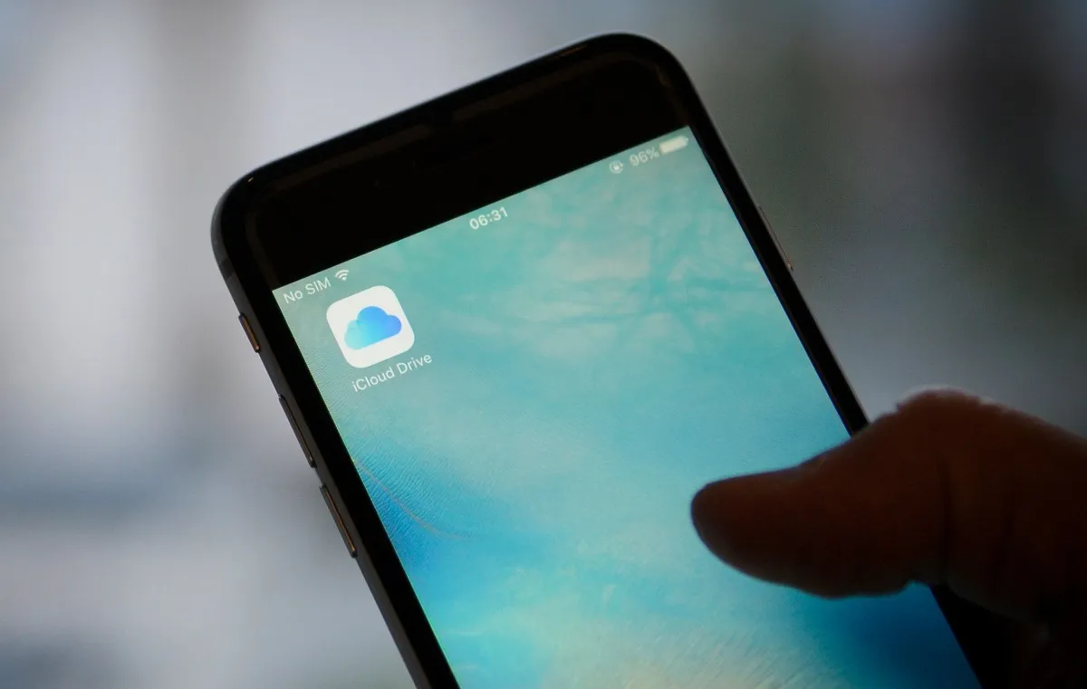 Apple contestă noua cerere a guvernului britanic pentru o ușă secretă în iCloud: raport