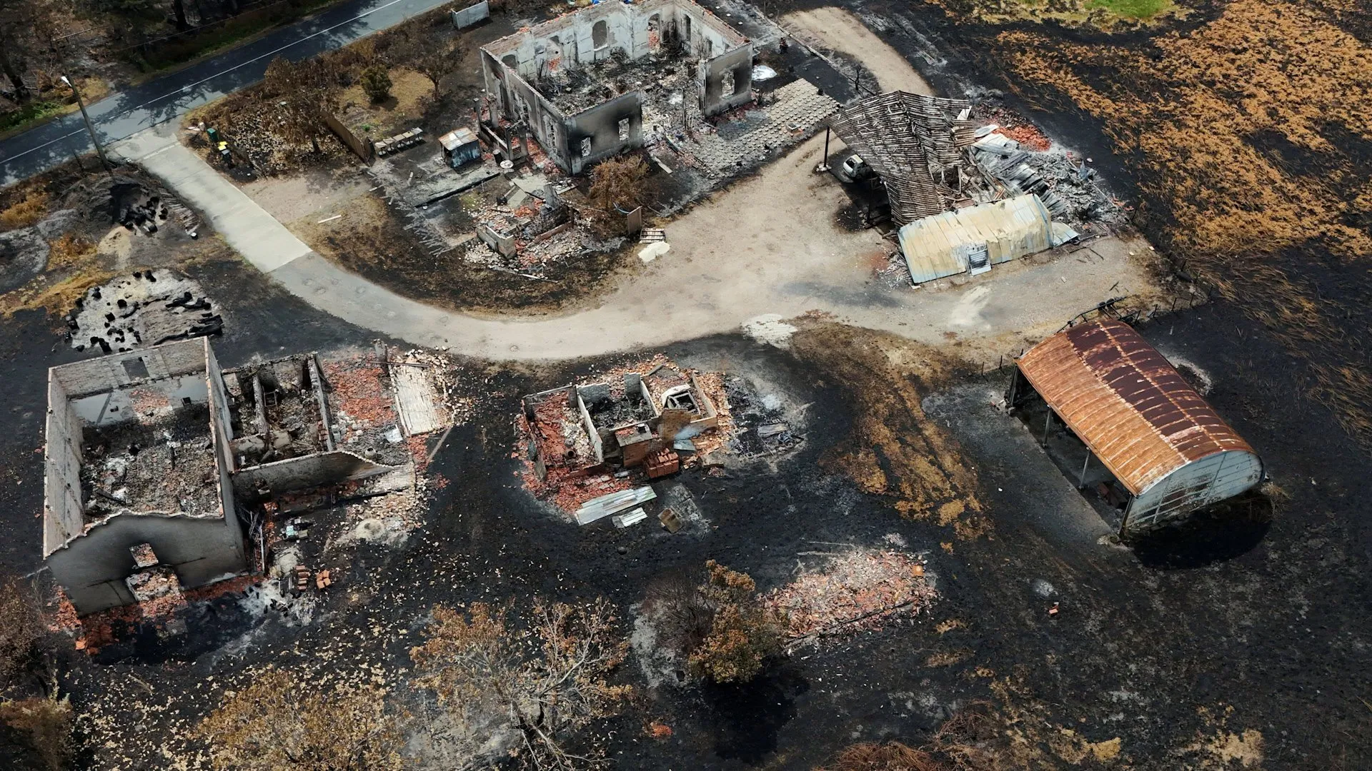 Operațiuni de deminare în Le Porge după ce incendiile de vegetație au scos la iveală obuze din Al Doilea Război Mondial