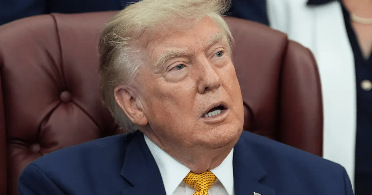 Trump spune că discuțiile cu Iranul sunt 'ultima șansă' pentru un acord
