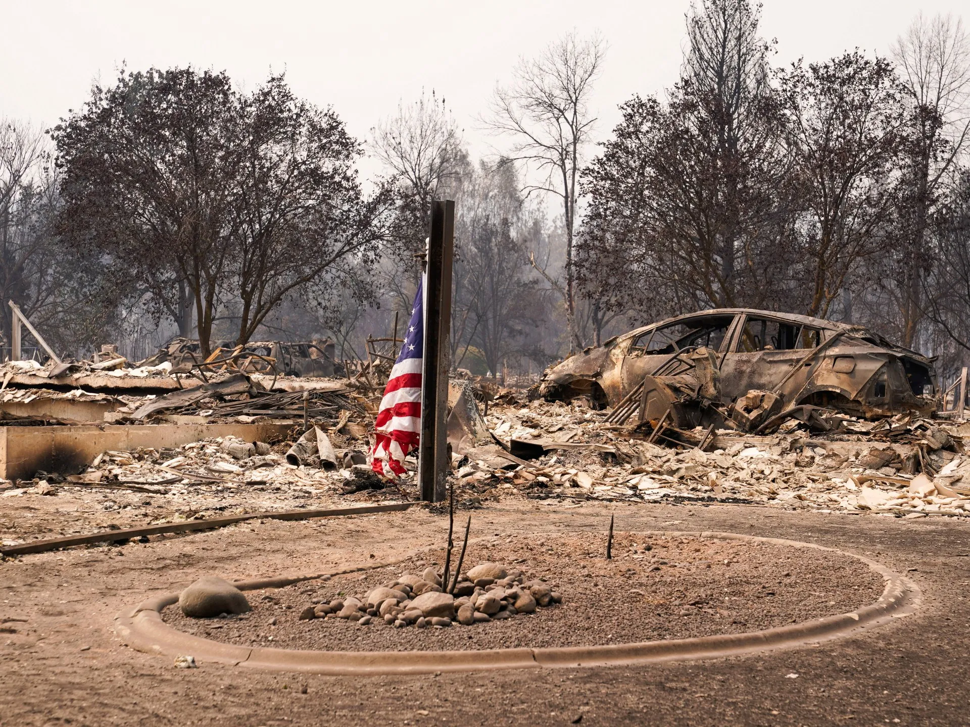 De ce incendiile din Washington sunt atât de severe? Explicația incendiilor din Spokane