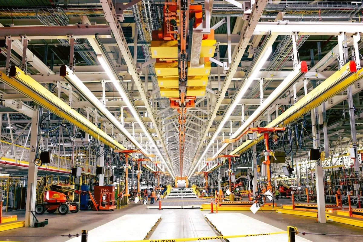 Ford își modernizează fabrica cu 2 miliarde de dolari pentru camionul electric Fathom