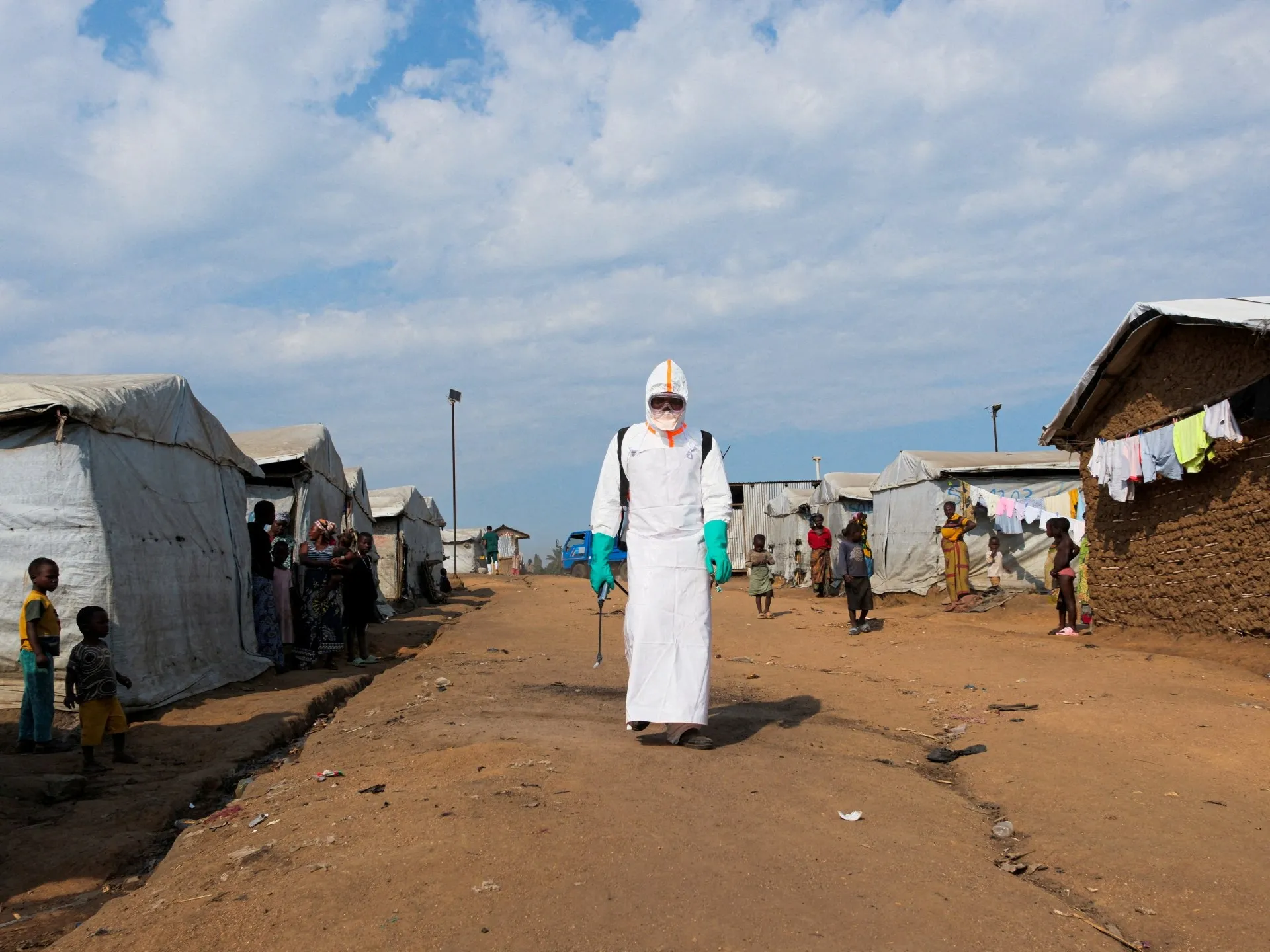 Ebola în RDC: 5.515 cazuri confirmate, iar Papa Leo cere acțiune internațională urgentă