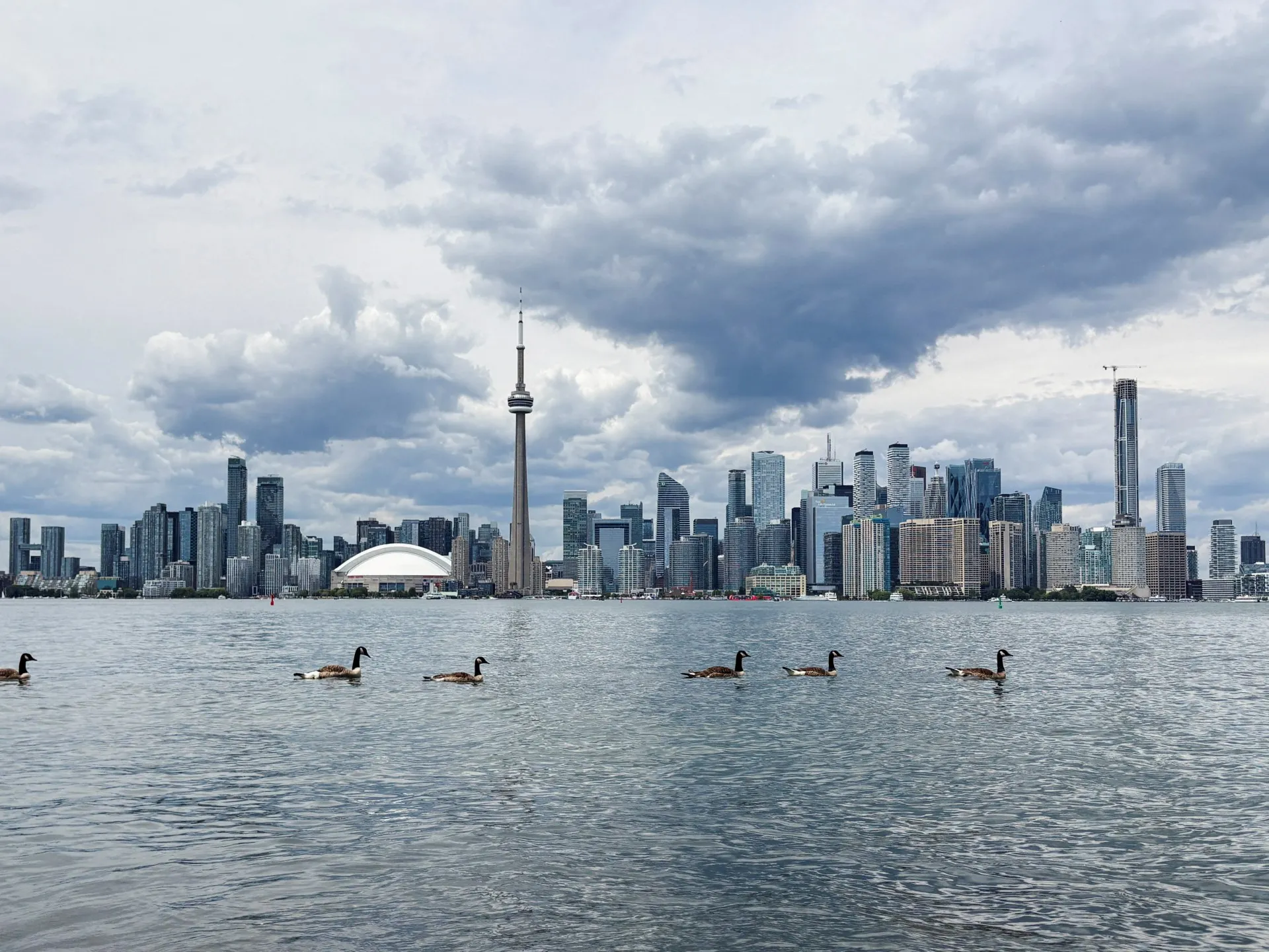 Trump amenință Canada: vrea să redenumească Lacul Ontario în „Lacul America” pe fondul războiului comercial