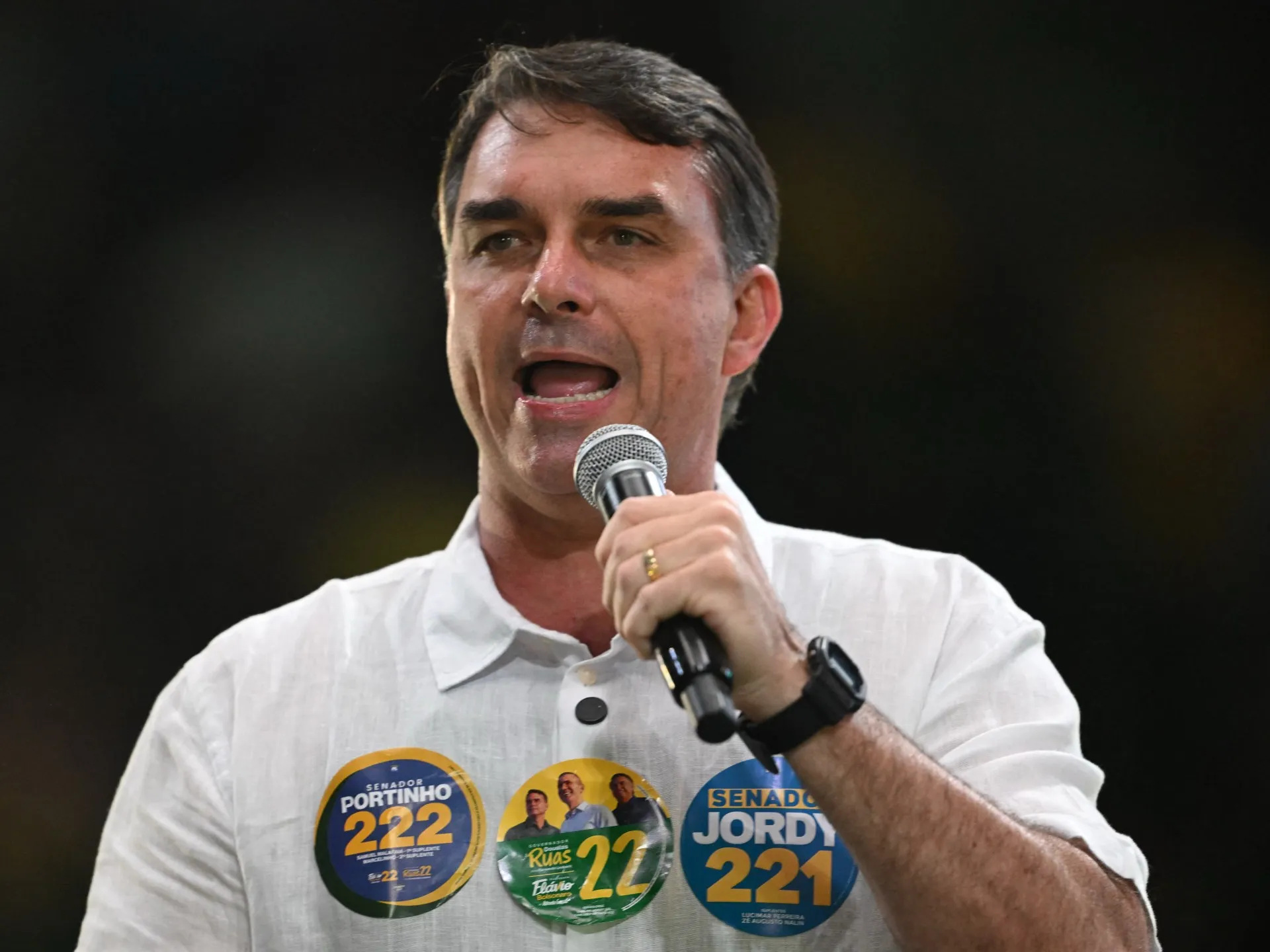 Flavio Bolsonaro promite un plafon pentru datoria publică dacă devine președinte