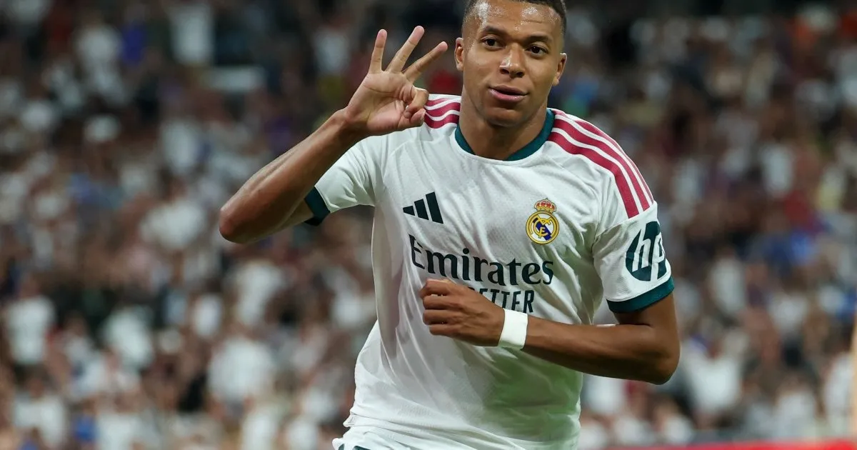 Hat-trick-ul lui Mbappé aduce victoria categorică a Realului în fața celor de la Sociedad, în revenirea lui Mourinho pe Bernabéu