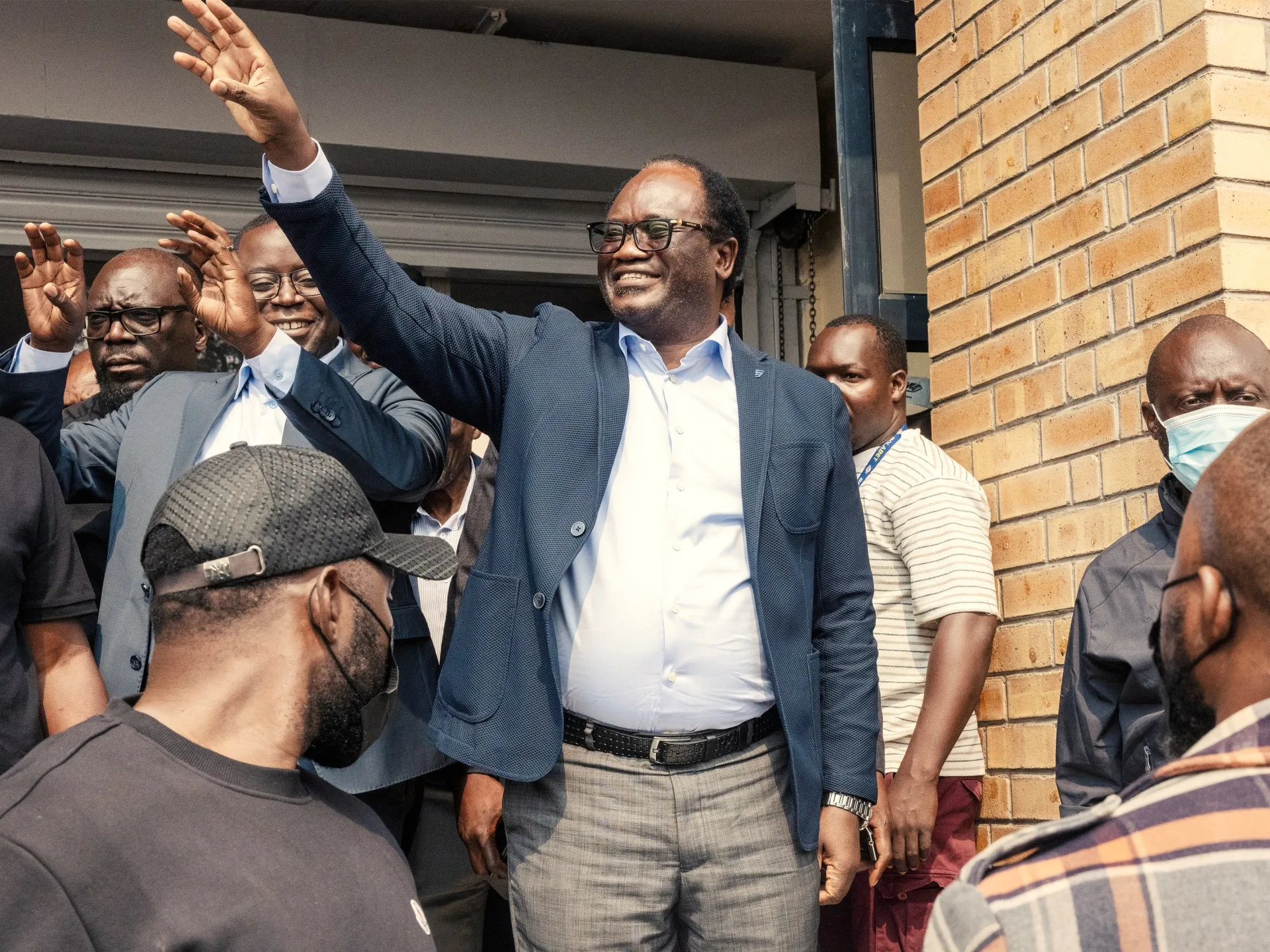 Zambia: Liderul opoziției, audiat pentru trădare, în timp ce justiția s-a închis exact când trebuia depusă contestația
