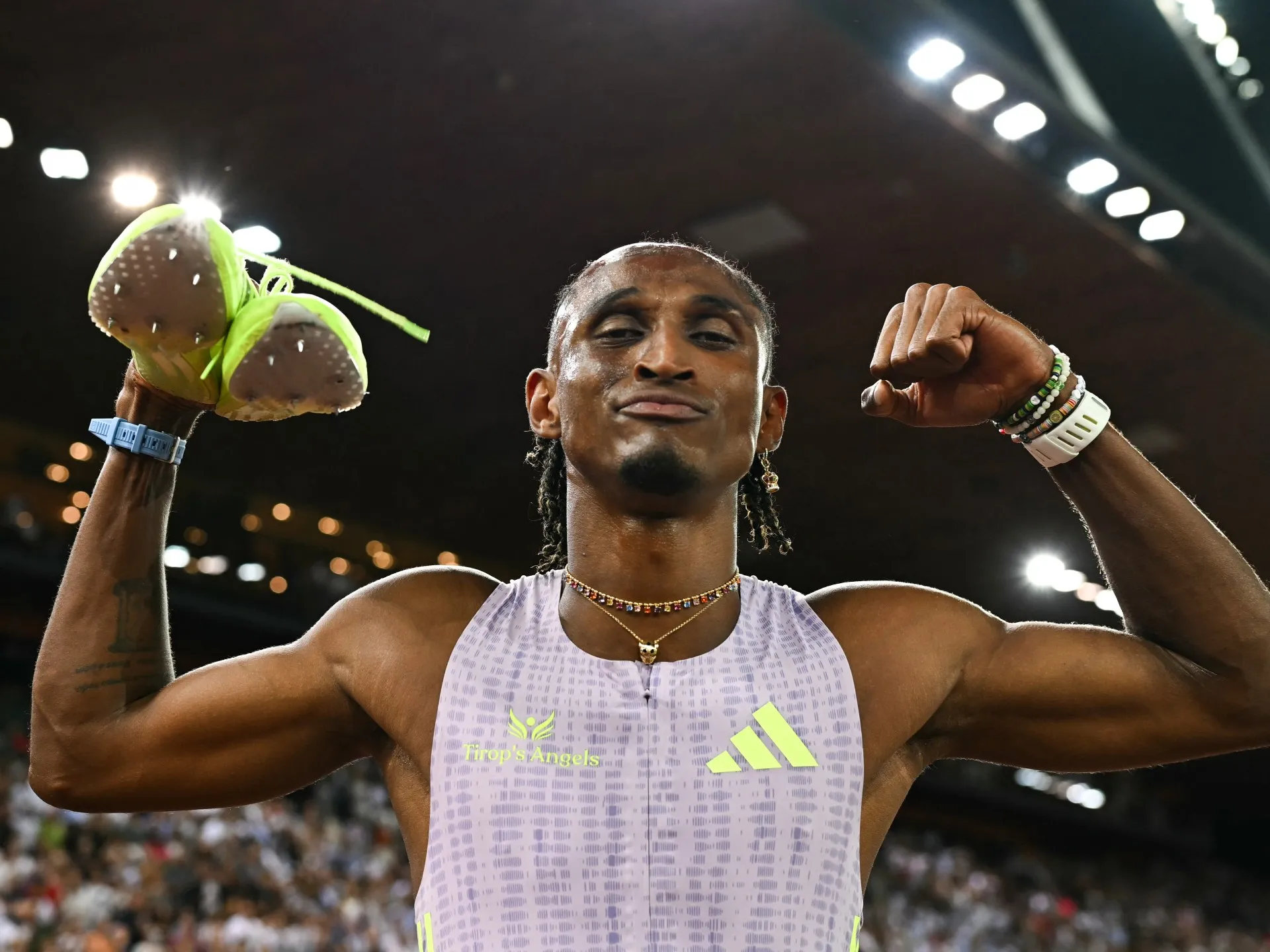 Dos Santos și Russell au stabilit recorduri mondiale într-o seară „nebună” la Zurich Diamond League