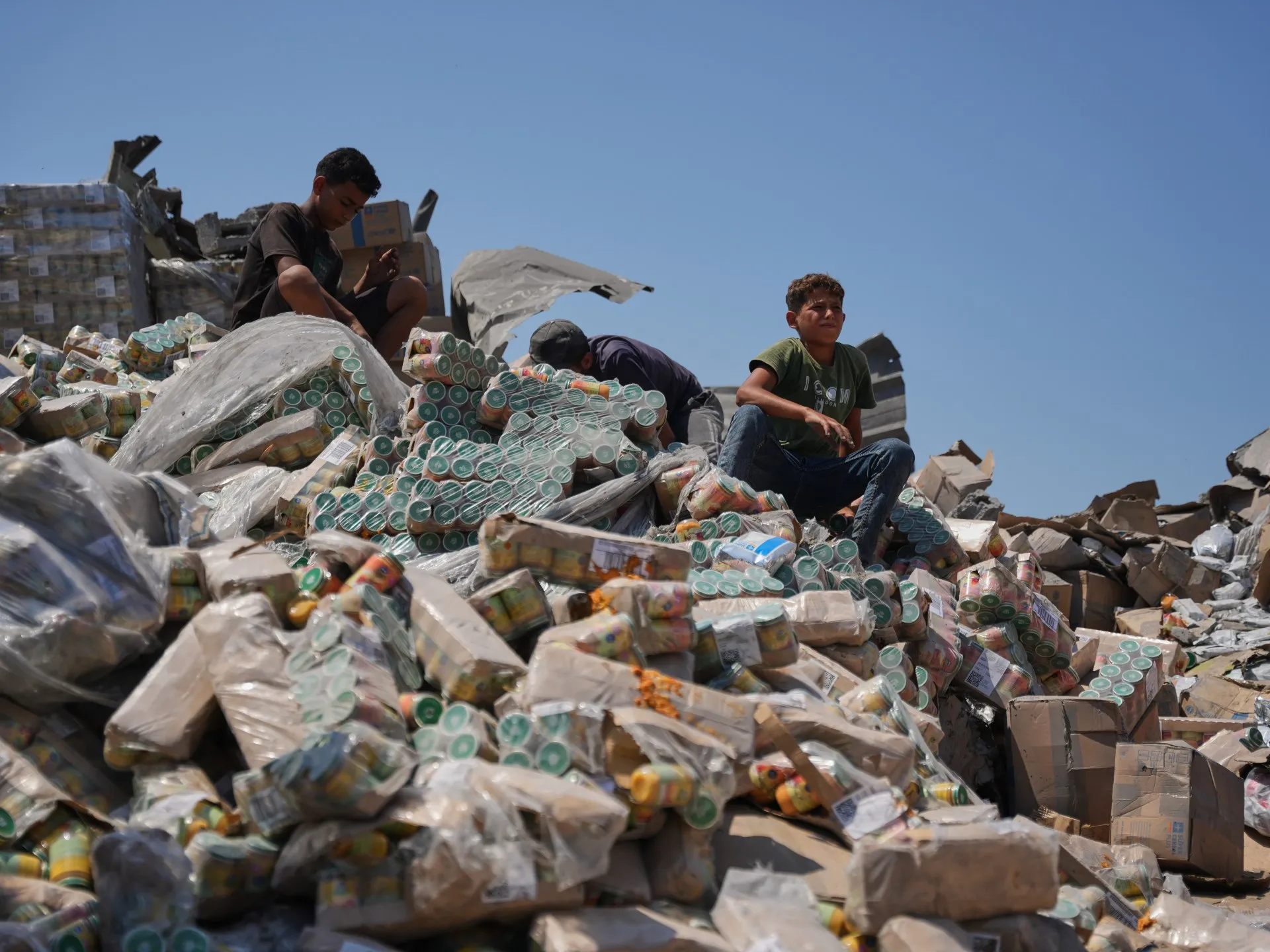 Atacuri israeliene în Gaza: cinci morți, inclusiv trei membri ai aceleiași familii, în timp ce criza alimentară se adâncește