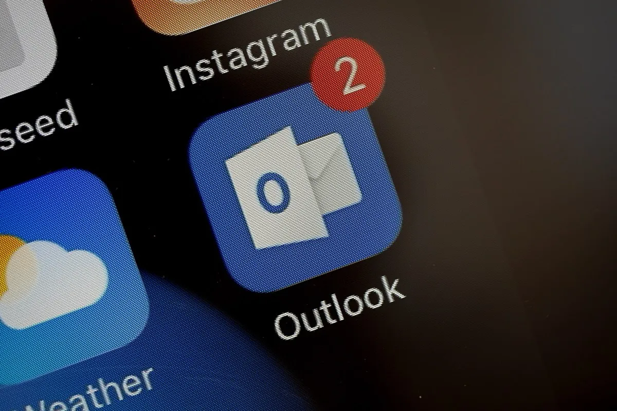 Microsoft testează o soluție pentru cea mai recentă pană de Outlook care a durat ore întregi