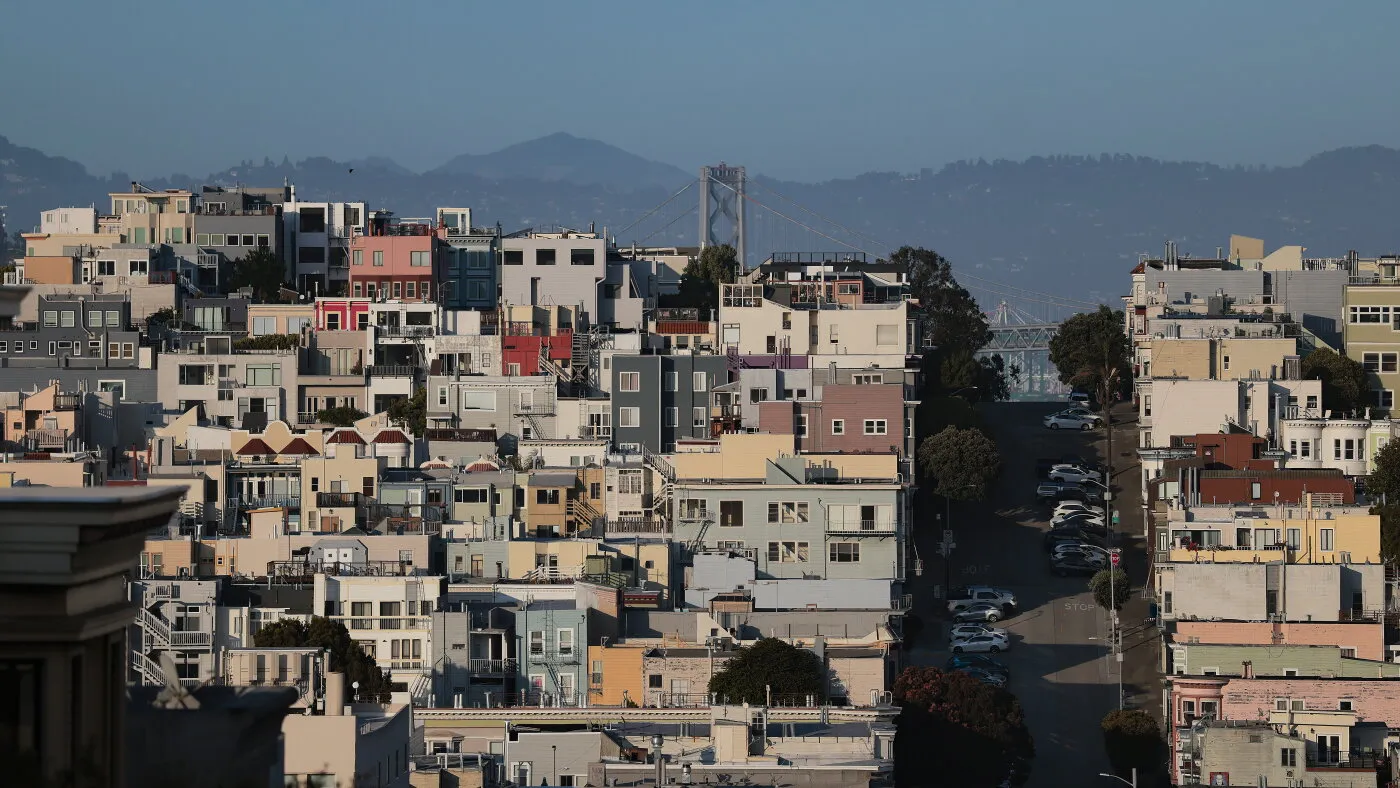 Bogăția generată de AI creează o „criză a conacelor” și răstoarnă piața imobiliară din San Francisco