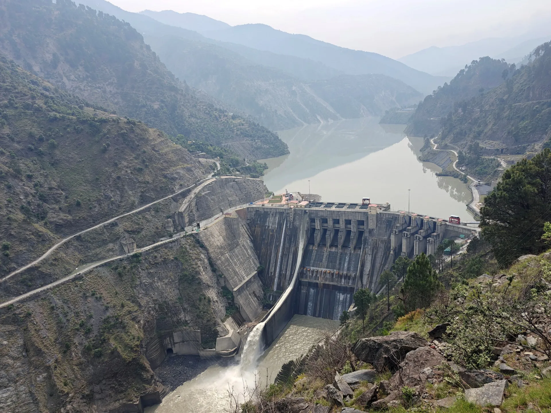 Pakistanul câștigă bătălia apelor Indusului la Haga, dar amenințarea indiană rămâne