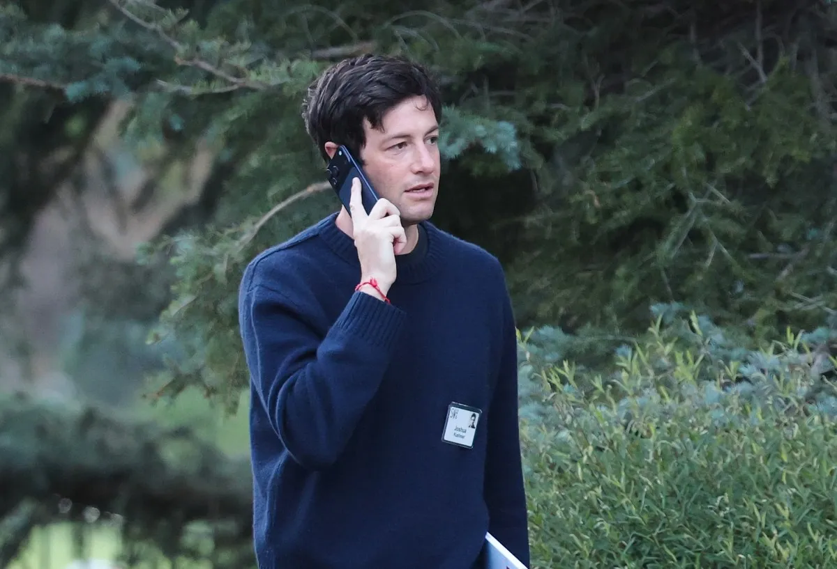 Josh Kushner și Thrive Capital: Apărarea implicării în scandalul FIFA și angajarea avocatului lui Elon Musk