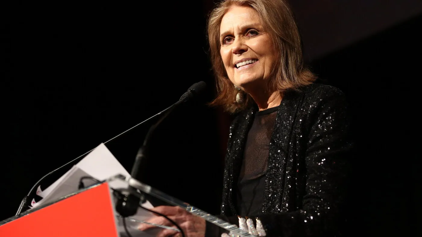 Gloria Steinem, pioniera feminismului și vocea unei epoci, a încetat din viață la 92 de ani