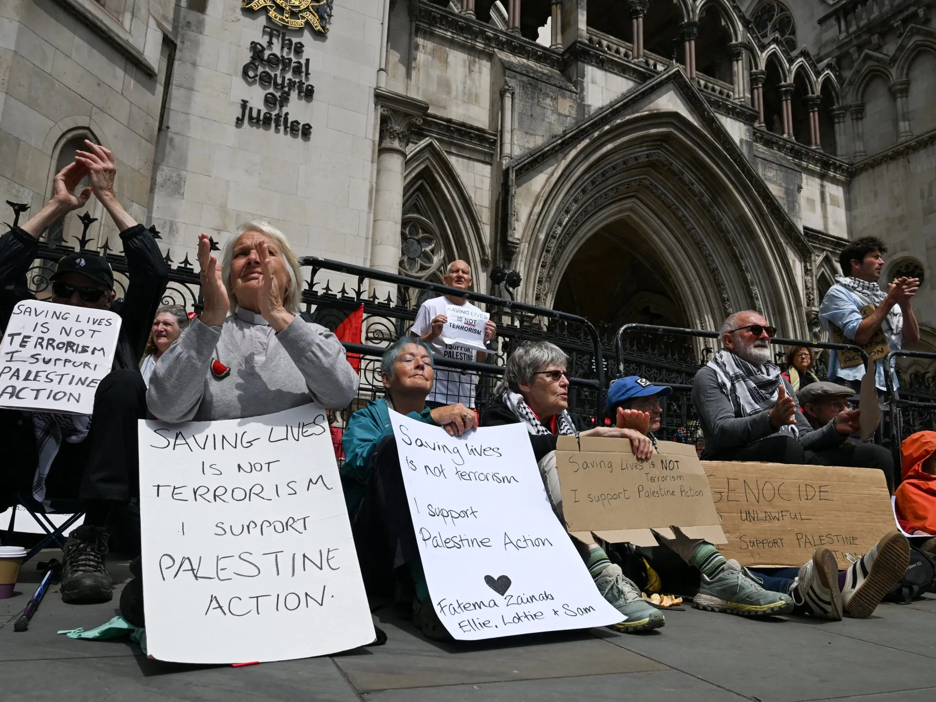 Cei patru activiști ai Palestine Action condamnați pentru "terorism" apelează la judecată: Un precedent periculos pentru libertățile civile în Marea Britanie