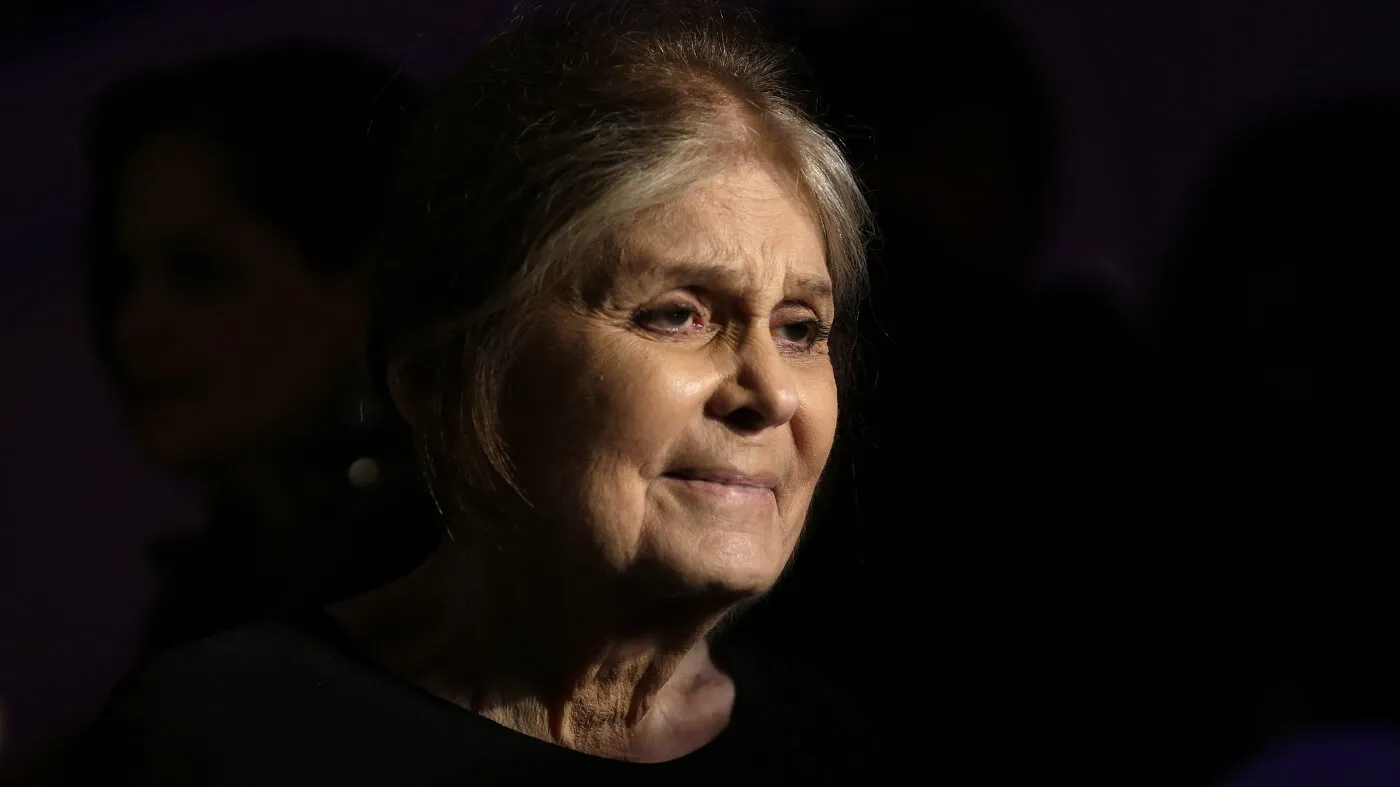 Gloria Steinem, la 92 de ani: Libertatea de a fi tu însăți, după o viață de luptă împotriva 'cerințelor genului'