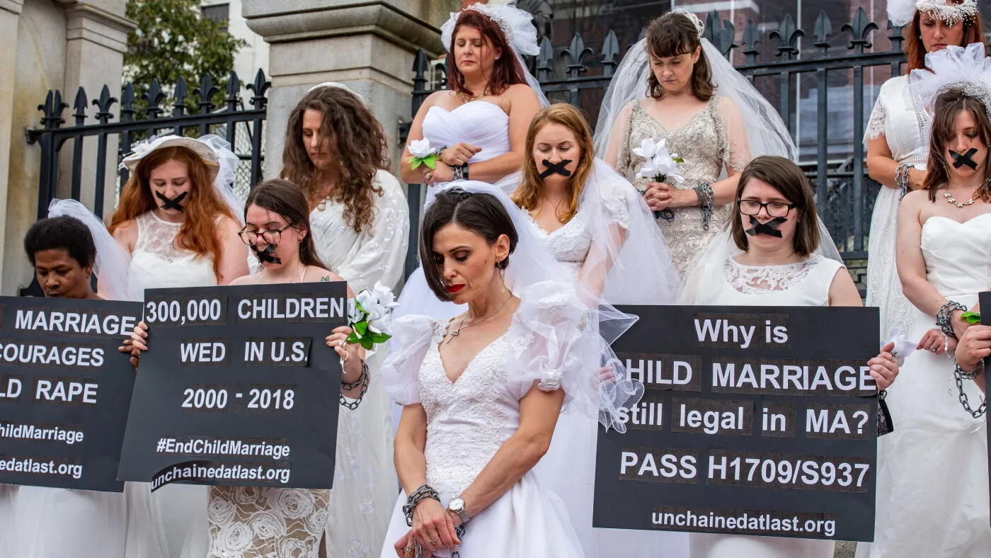 Ce s-a întâmplat cu campania SUA pentru interzicerea căsătoriilor minoriților? O luptă neîncheiată între legi arhaice și drepturile omului