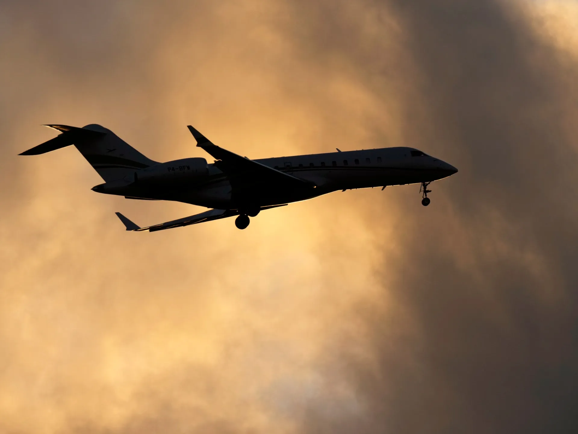 Trump amenință din nou Bombardier: „Fără vânzări în SUA dacă nu produc acolo”