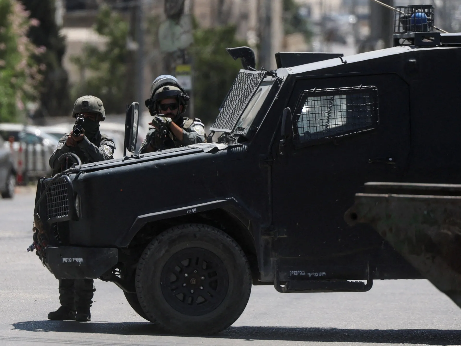 Teroare în Cisiordania: Un palestinian ucis de forțele israeliene, trupul său reținut lângă Nablus