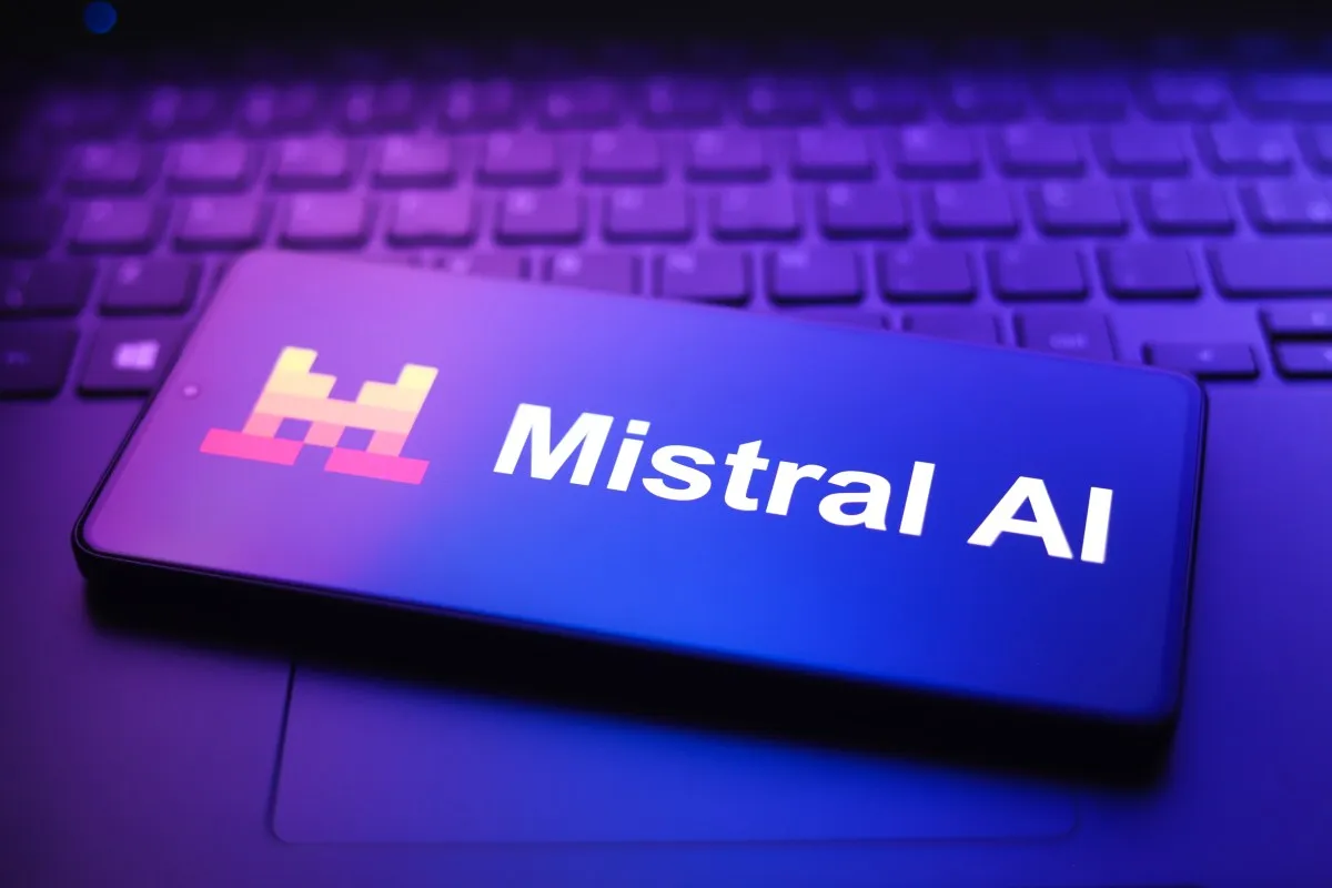 Mistral AI strânge 3 miliarde de euro: suveranitatea AI devine o afacere uriașă