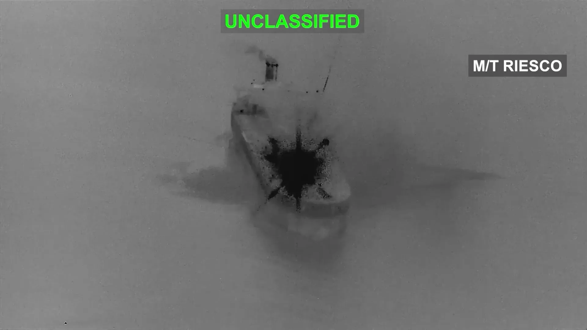 SUA bombardează cinci petroliere iraniene după atacul asupra marinei americane