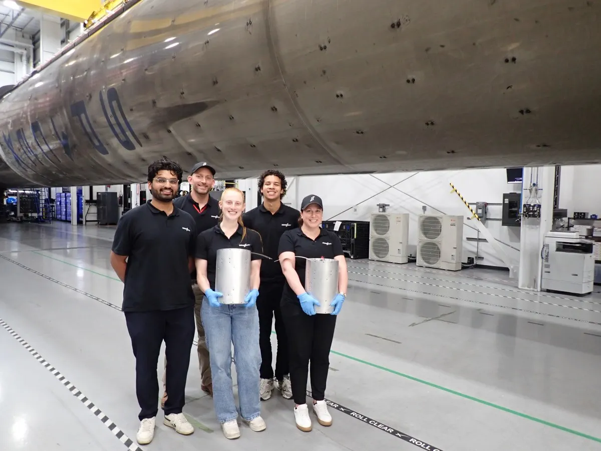 Besxar vrea să construiască o fabrică orbitală de semiconductori, cu ajutorul rachetelor SpaceX