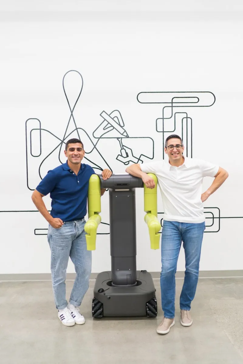 Maven Robotics vrea să-ți fure contractul de implementare a roboților