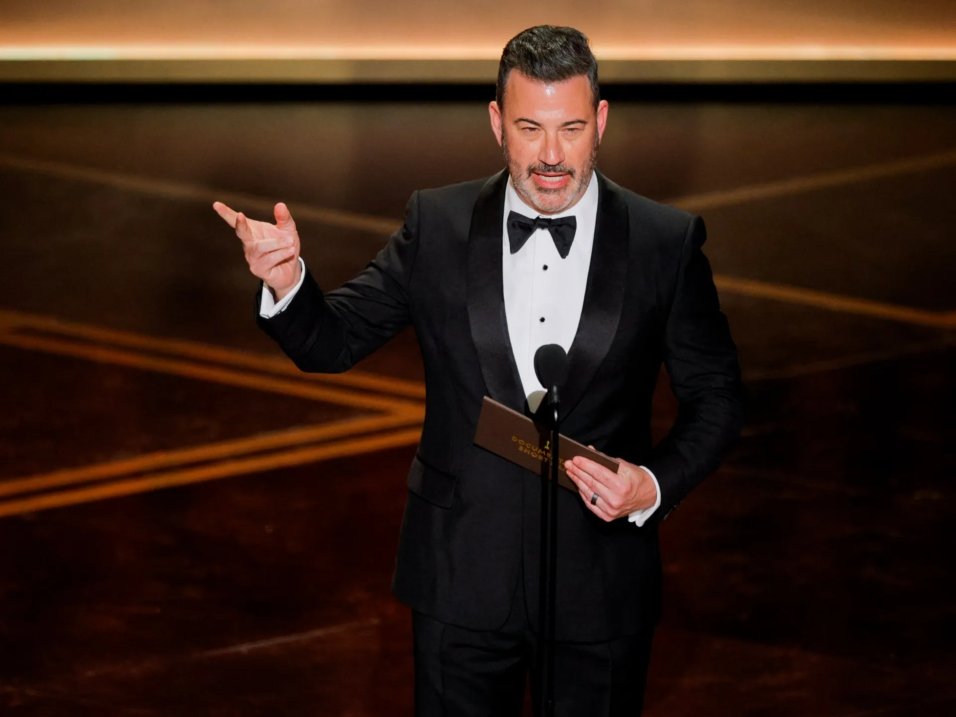 Jimmy Kimmel mută interviul pentru Senat pe YouTube: ultima ciocnire cu FCC