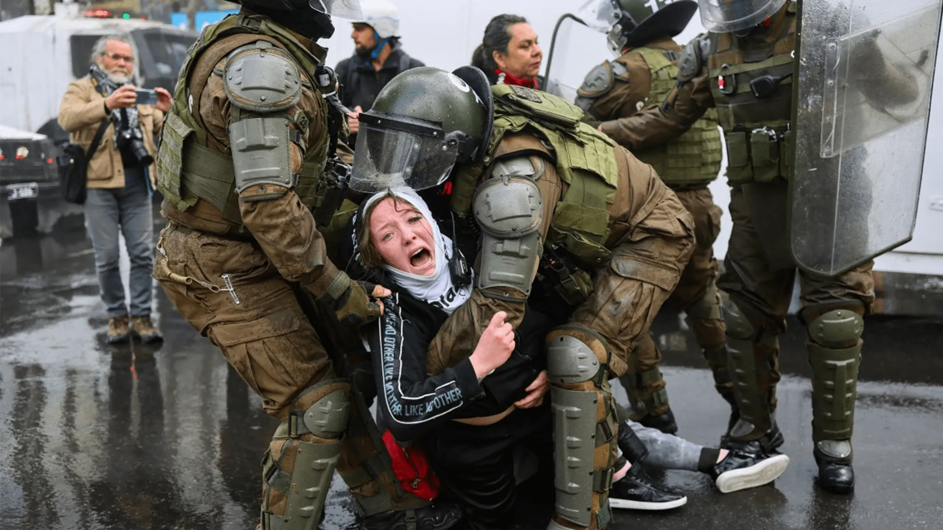 Chile: Confruntări între protestatari și poliție la 53 de ani de la lovitura de stat a lui Pinochet