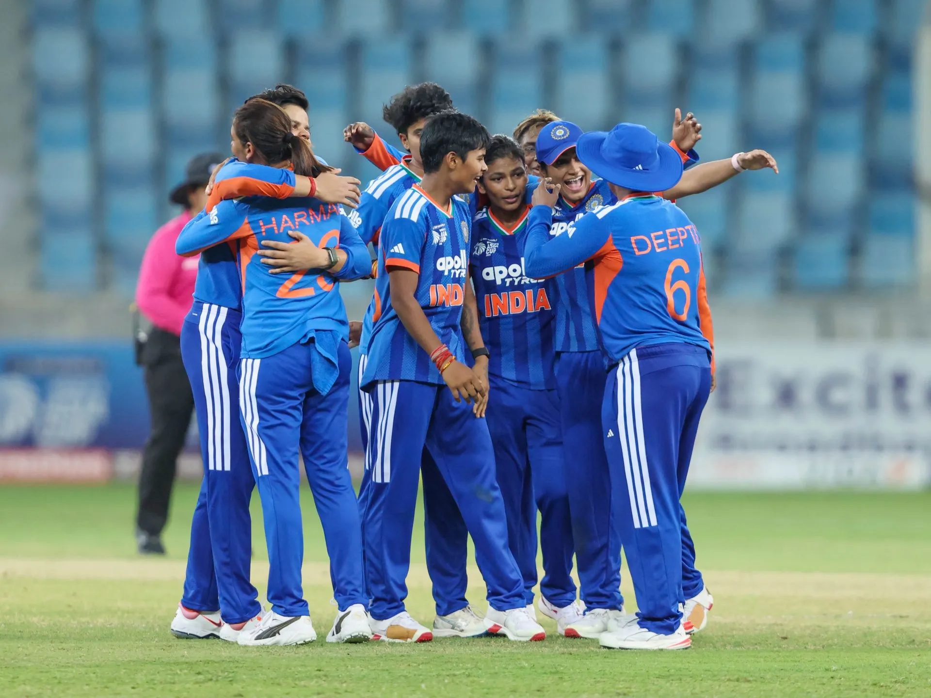 Cricketul devine scenă de război diplomatic: India refuză trofeul Asia Cup Feminin din cauza prezenței ministrului interiorului pakistanez