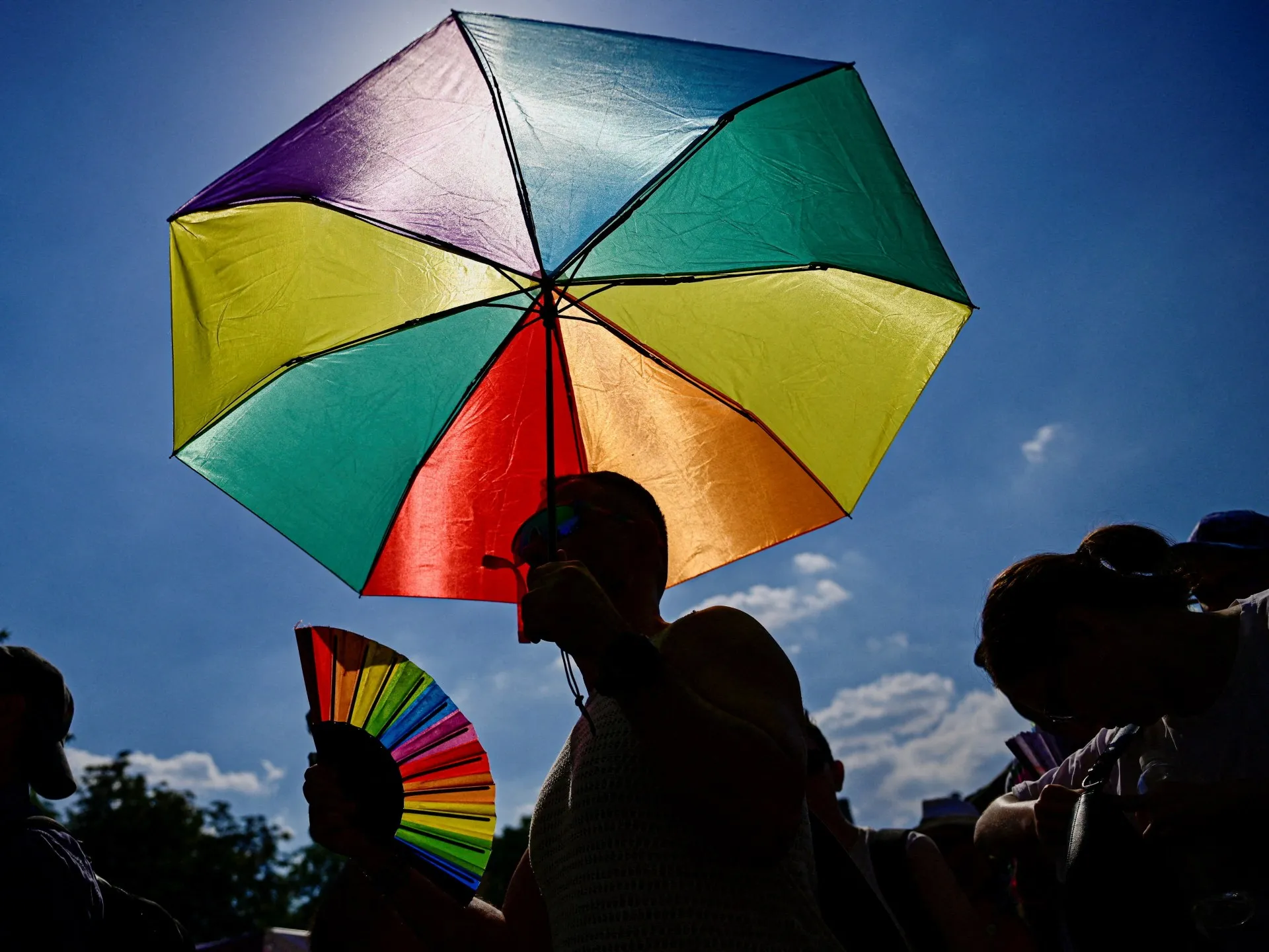 Ungaria modifică legea anti-LGBTQ pentru a se alinia la standardele UE