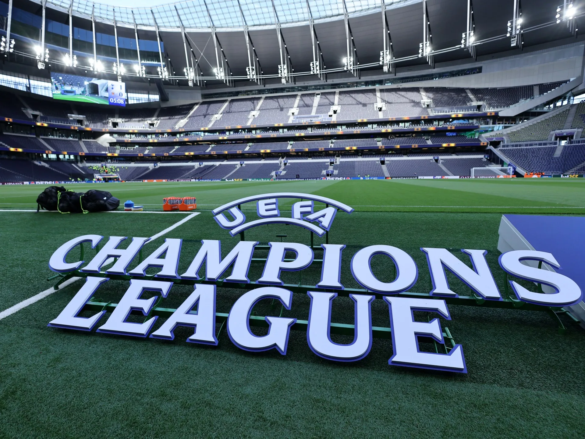 Munchen și Barcelona, gazdele finalelor Champions League din 2028 și 2029