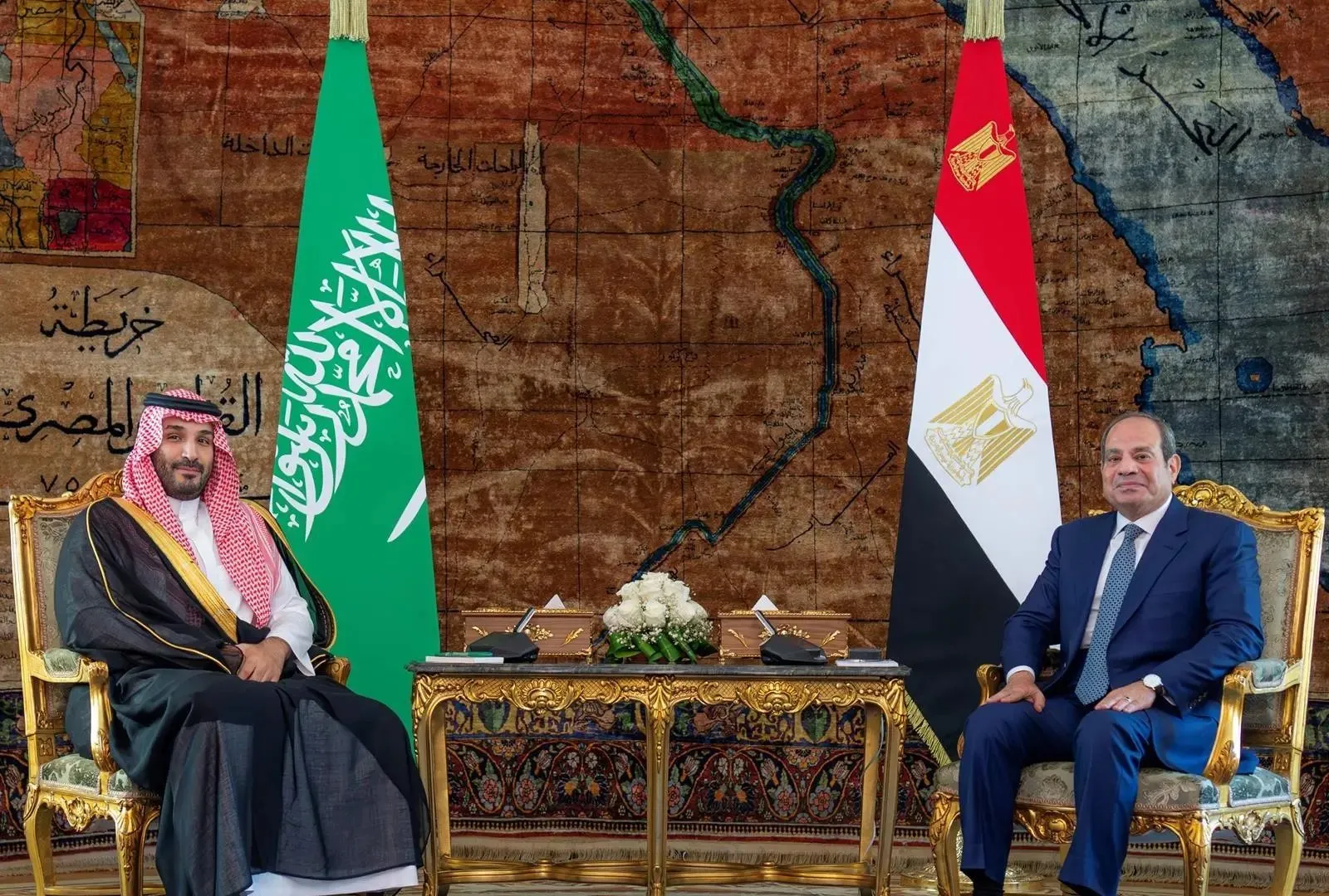 Sisi și MBS: Alianță strategică pentru securitatea Mării Roșii, în timp ce Egiptul resimte pierderi uriașe la Canalul Suez