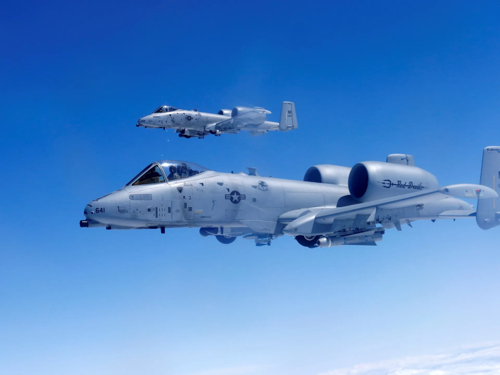 Un avion NATO doboară o dronă suspectată a fi rusească deasupra Lituaniei