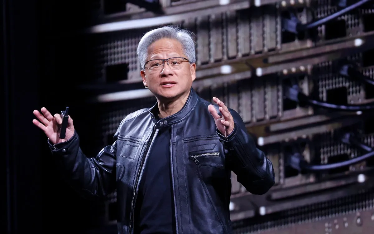 Jensen Huang: „Nu avem nevoie de reglementări AI – lăsați siguranța pe seama noastră”