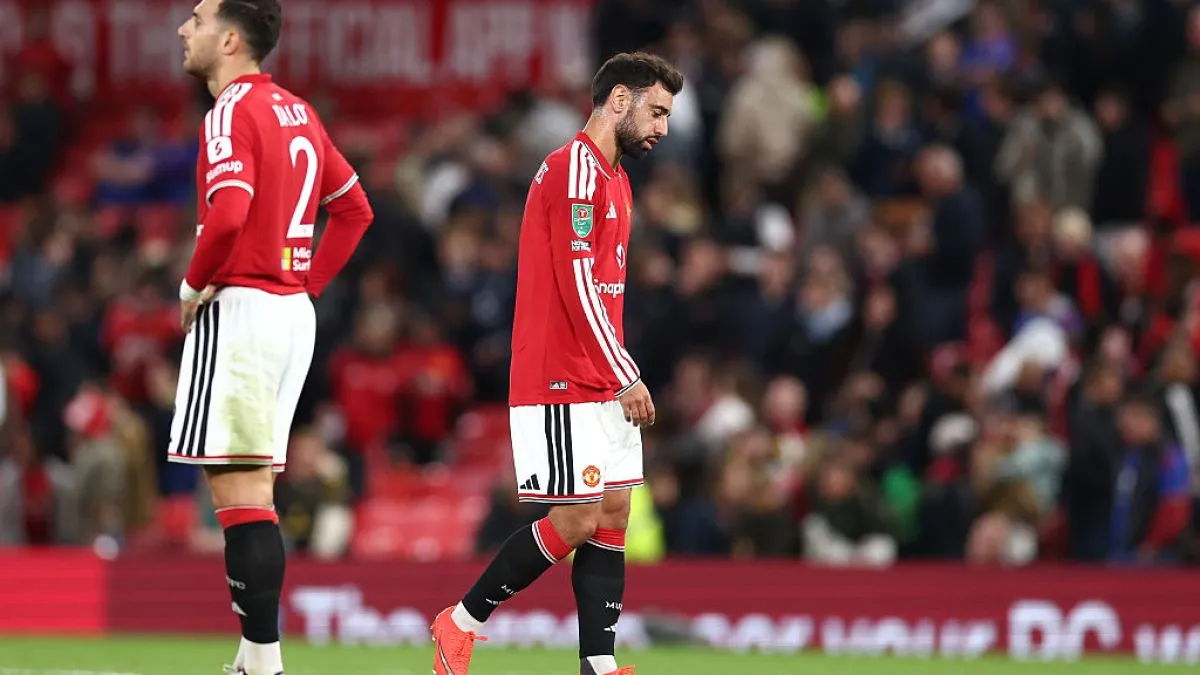 Manchester United, eliminată rușinos din Cupa Ligii: Brighton a întors scorul de la 0-2 la Old Trafford