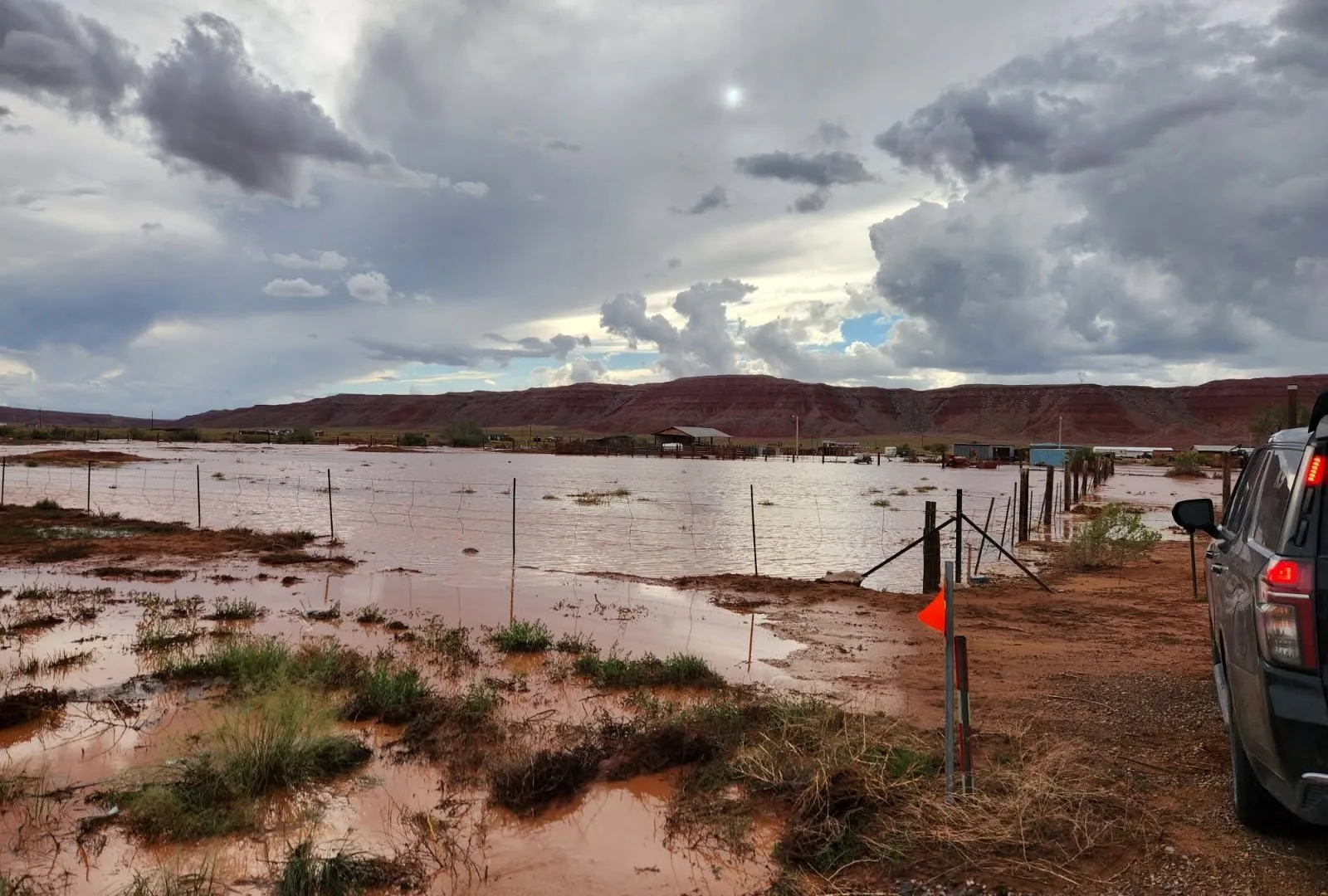 Tragedie în Națiunea Navajo: trei morți după inundații fulgerătoare în New Mexico