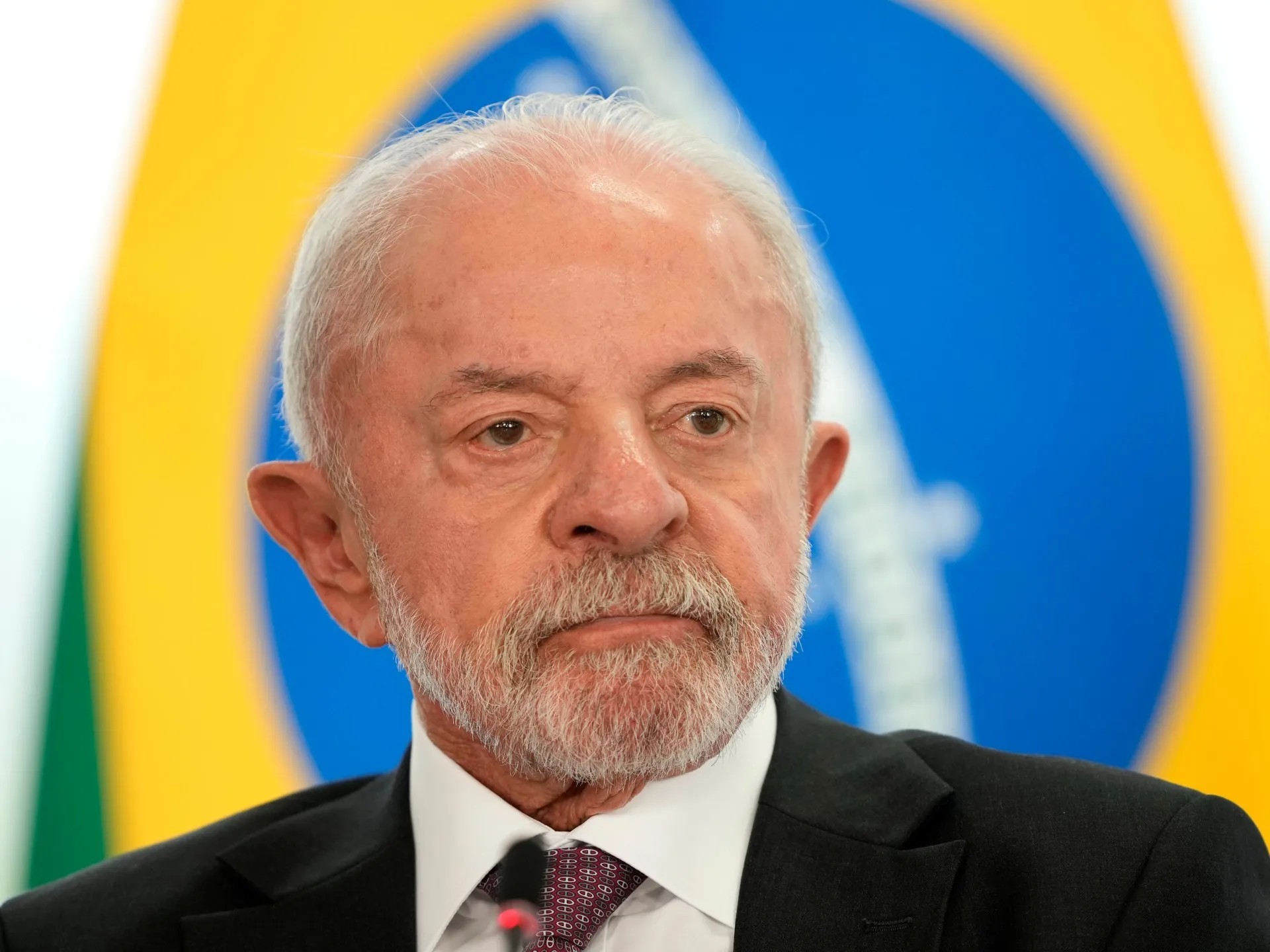Lula mărește ajutoarele sociale în Brazilia, cu ochii pe alegerile prezidențiale din octombrie