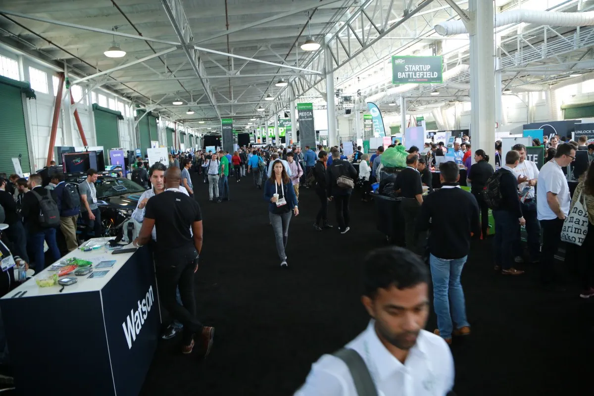Ceasul ticăie: Ultimele 24 de ore pentru a expune la TechCrunch Disrupt 2026