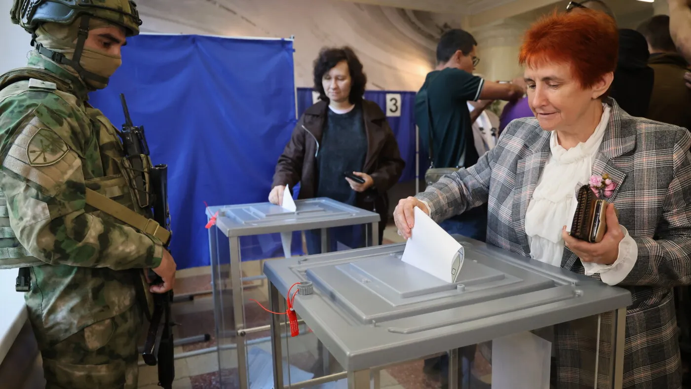 Rusia organizează alegeri parlamentare în teritoriile ucrainene anexate ilegal